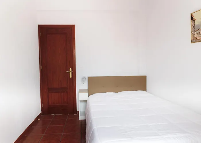 La Casita De La Gula At 2 Llaves Holiday home *